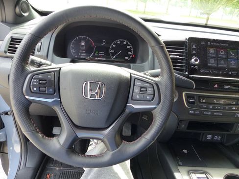 Used 2024 Honda Ridgeline TrailSport image 27