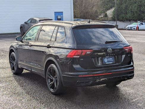 Certified 2023 Volkswagen Tiguan SE R-Line image 3