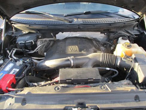 Used 2013 Ford F150 Lariat w/ Mid Equipment Group image 30