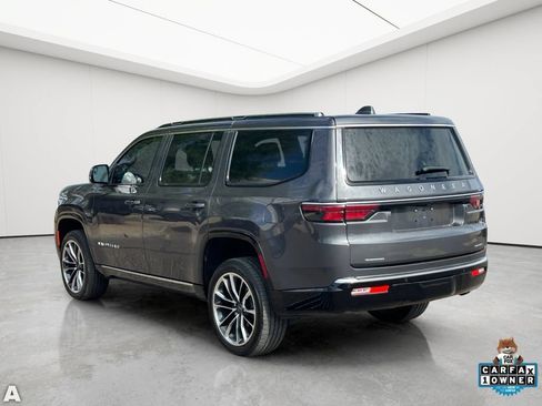 Certified 2022 Jeep Wagoneer Series III w/ Premium Group I AWD/4WD image 4
