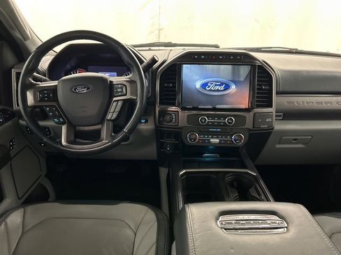 Used 2022 Ford F350 Limited image 23