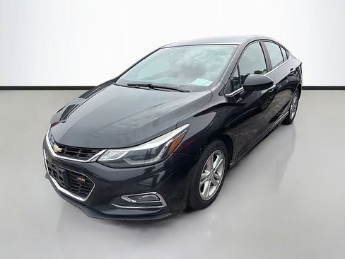 Used 2016 Chevrolet Cruze LT w/ Convenience Package FWD image 5