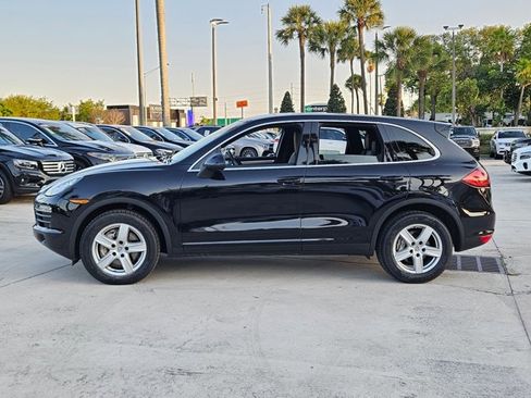Used 2011 Porsche Cayenne S image 9