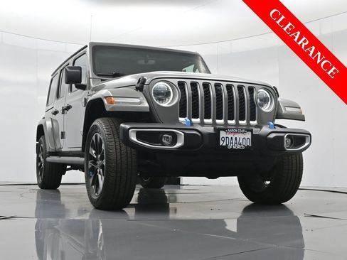 Used 2023 Jeep Wrangler Unlimited Sahara w/ Cold Weather Group image 49
