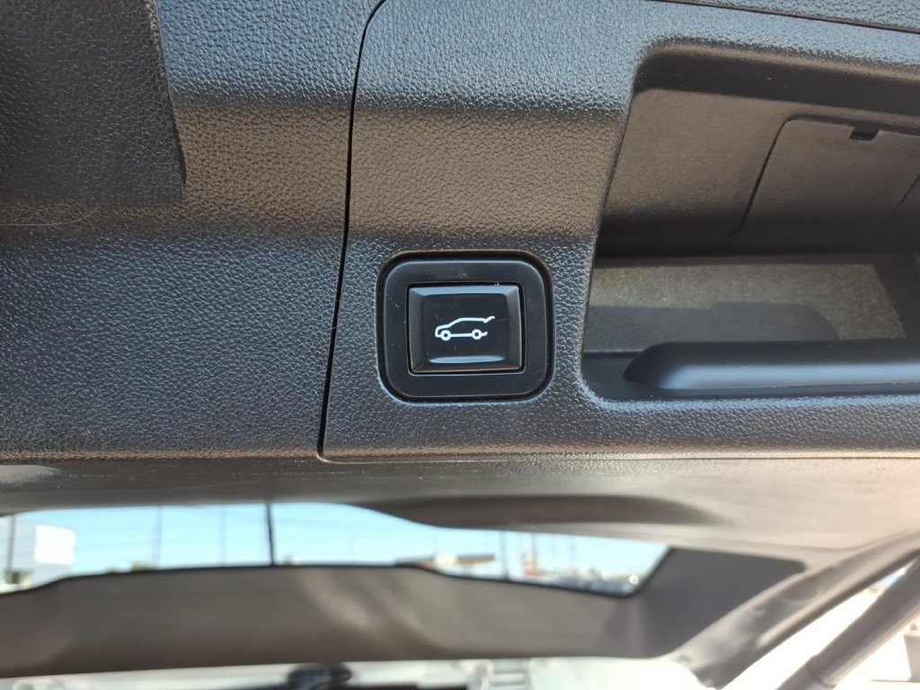Used 2018 GMC Acadia SLT FWD image 21
