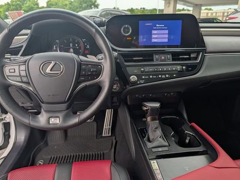 Used 2023 Lexus ES 350 F Sport w/ Accessory Package (Z2) FWD image 14