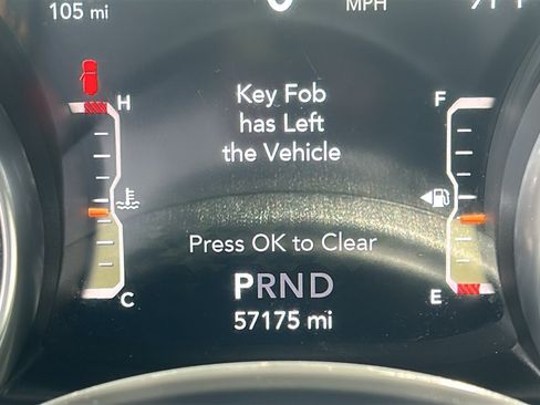 Used 2022 Jeep Wrangler Unlimited Sahara AWD/4WD image 17