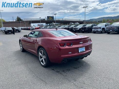 Used 2010 Chevrolet Camaro SS w/ RS Package RWD image 5