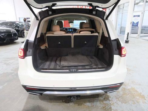 Used 2020 Mercedes-Benz GLS 450 4MATIC image 10