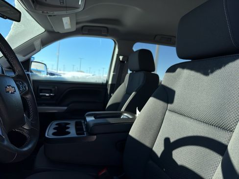 Used 2018 Chevrolet Silverado 1500 LT w/ All Star Edition image 27