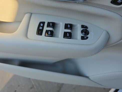 New 2026 Volvo XC90 T8 Ultra image 40