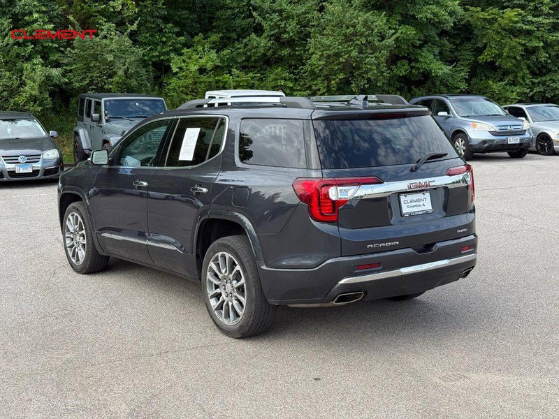 Used 2023 GMC Acadia Denali w/ Denali Technology Package AWD/4WD image 3