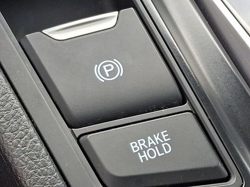 Used 2020 Honda CR-V Touring image 25