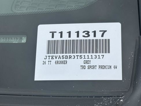 Certified 2026 Toyota 4Runner SR5 AWD/4WD image 14