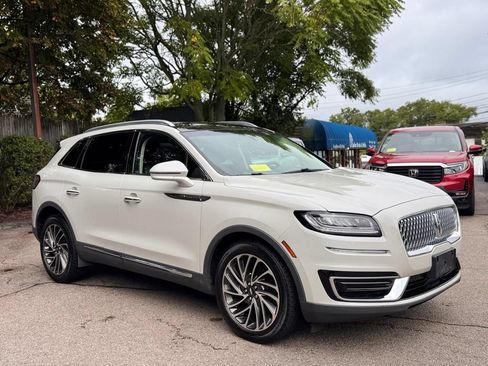 Used 2020 Lincoln Nautilus Reserve w/ Cargo Utility Package AWD/4WD image 8