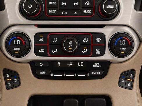 Used 2015 GMC Yukon SLT w/ Open Road Package AWD/4WD image 31