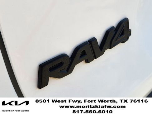 Used 2023 Toyota RAV4 LE FWD image 10