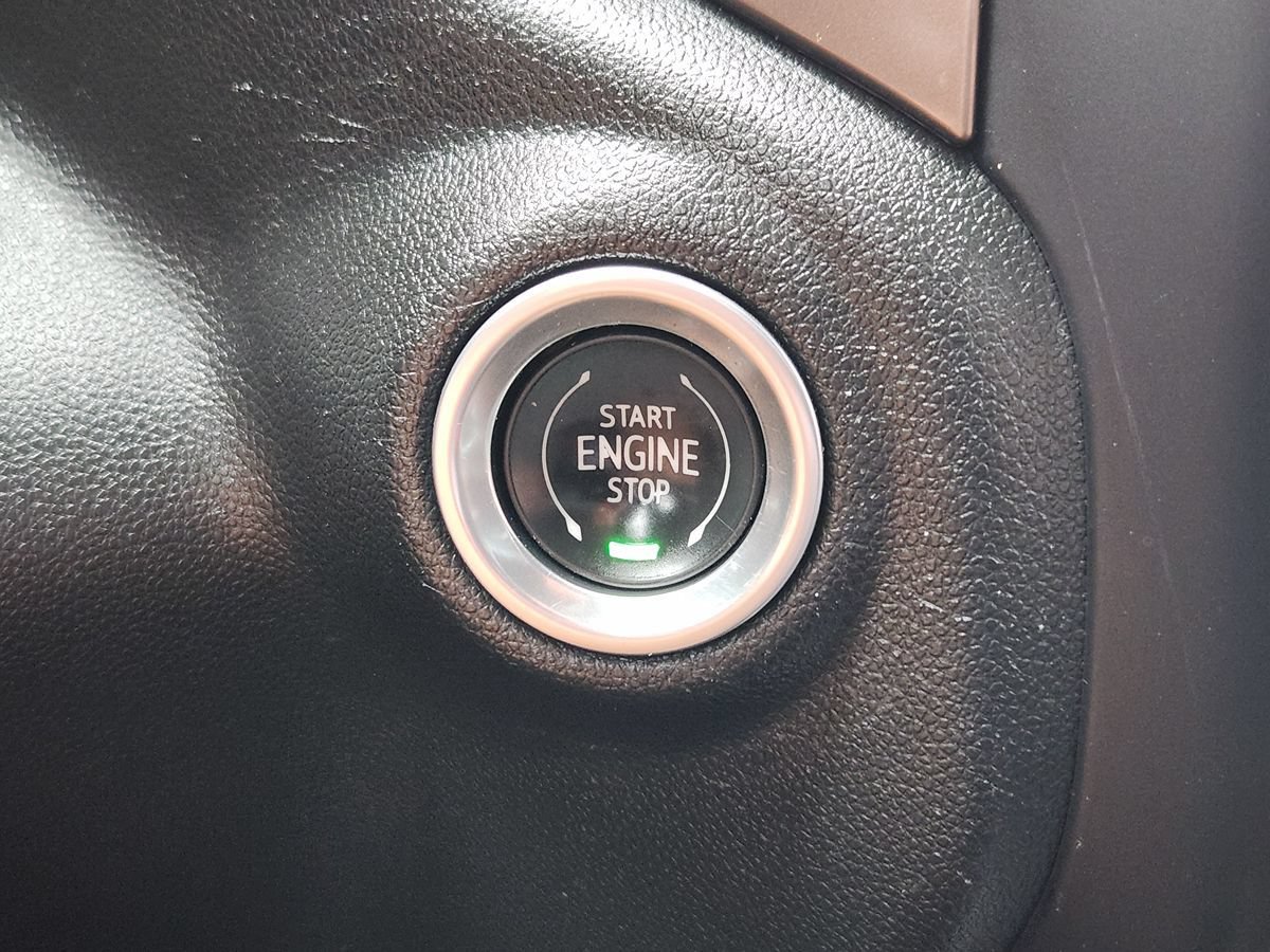 Used 2022 Chevrolet Silverado 2500 High Country AWD/4WD image 39