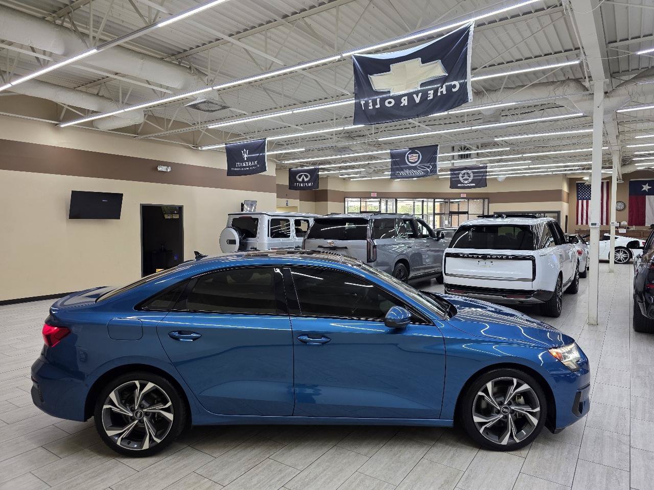 Used 2022 Audi A3 2.0T Premium Plus w/ Premium Plus Package FWD image 5