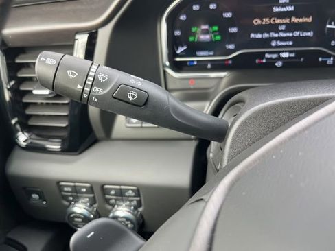 Used 2025 GMC Sierra 1500 AT4 w/ AT4 Premium Package image 16