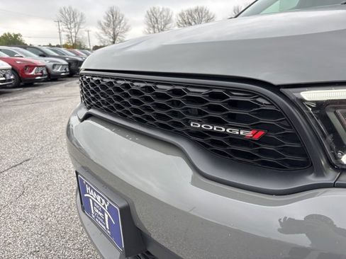 Used 2023 Dodge Durango GT image 11