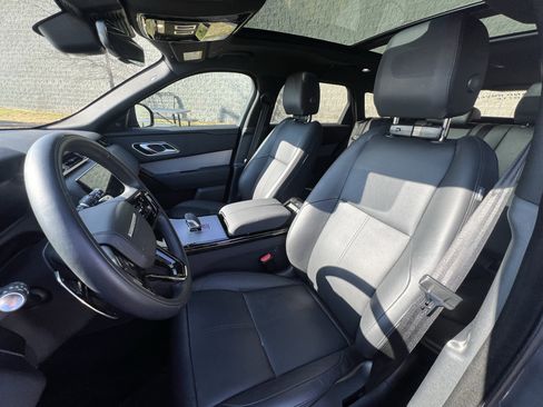 Certified 2025 Land Rover Range Rover Velar S image 14