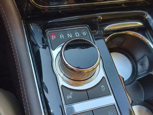 Used 2015 Jaguar XJ L Portfolio image 12