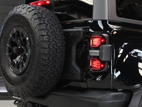 Used 2024 Ford Bronco Raptor w/ Interior Carbon Fiber Pack 6 image 17