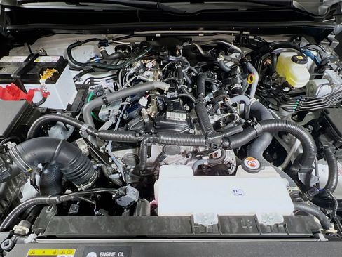 Certified 2026 Toyota 4Runner SR5 AWD/4WD image 25