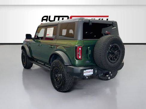 Used 2022 Ford Bronco Outer Banks w/ Sasquatch Package AWD/4WD image 5