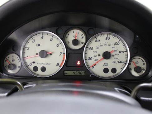 Used 2002 MAZDA MX-5 Miata SE image 11