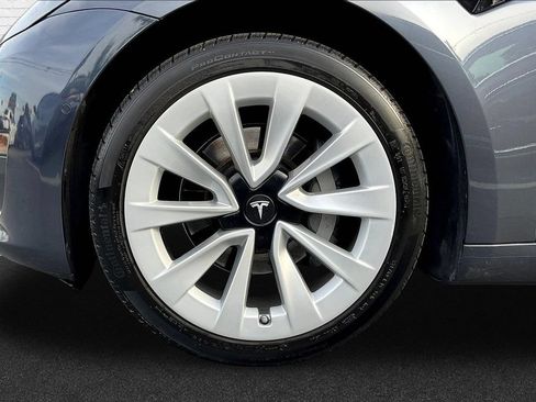 Used 2022 Tesla Model 3 Standard Range RWD image 27