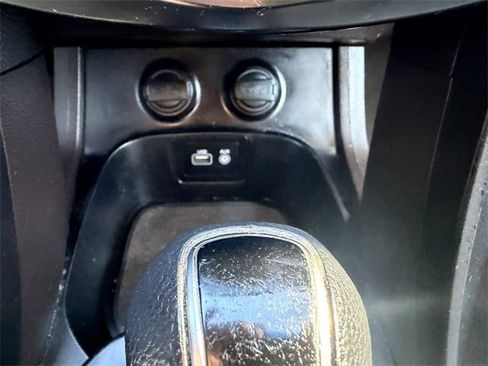 Used 2018 Hyundai Santa Fe Sport image 22