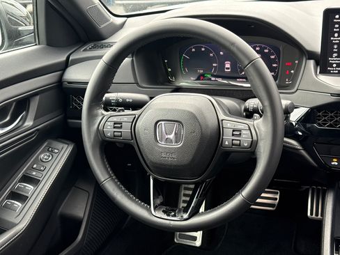 Used 2024 Honda Accord Sport image 20