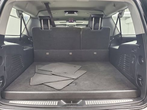 Used 2017 GMC Yukon XL Denali w/ Open Road Package image 8