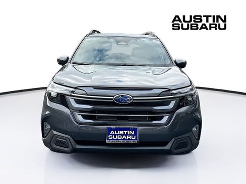 New 2025 Subaru Forester Limited image 3
