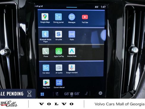 Certified 2023 Volvo XC60 B5 Plus w/ Climate Package image 16