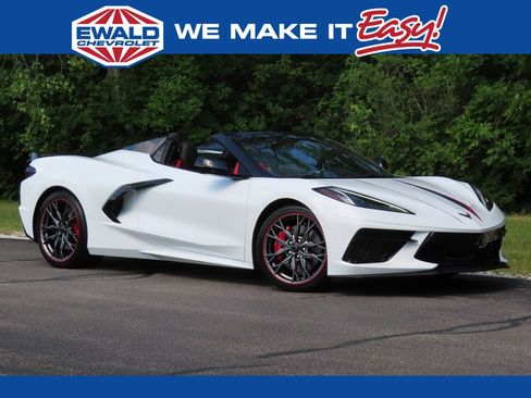 Used 2023 Chevrolet Corvette Stingray Premium Conv w/ Z51 Performance Package RWD image 1