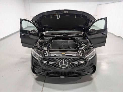 Certified 2026 Mercedes-Benz GLC 300 GLC 300 image 11