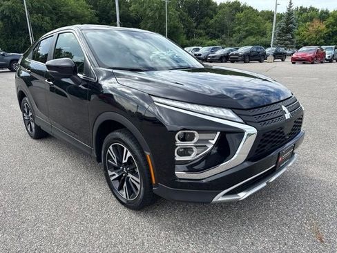 Used 2024 Mitsubishi Eclipse Cross SE AWD/4WD image 3