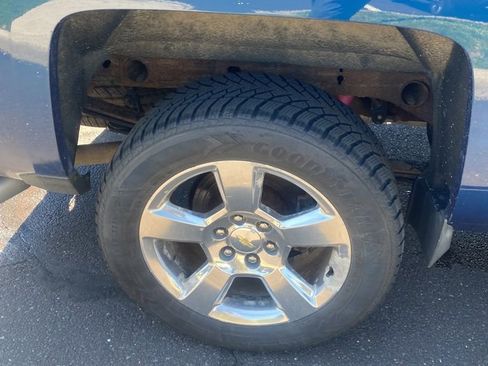 Used 2017 Chevrolet Silverado 1500 LT w/ All Star Edition AWD/4WD image 14