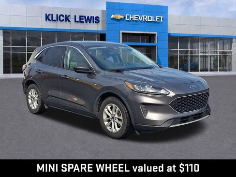 Used 2022 Ford Escape SE FWD image 1