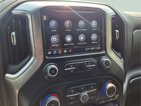 Used 2022 Chevrolet Silverado 1500 LT w/ Convenience Package II AWD/4WD image 35