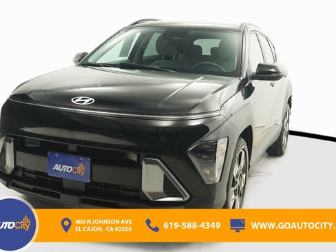 Used 2025 Hyundai Kona SEL image 1