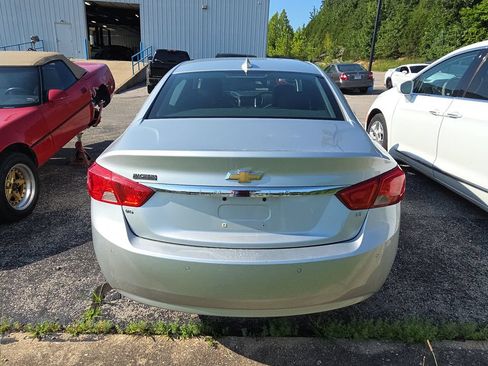 Used 2016 Chevrolet Impala LT w/ Convenience Package FWD image 5