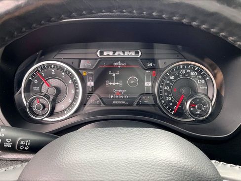 Used 2021 RAM 1500 Laramie AWD/4WD image 29