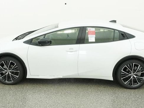 New 2026 Toyota Prius XLE FWD image 14