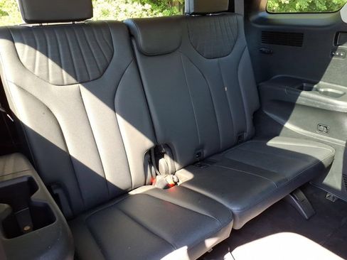 Used 2024 Hyundai Palisade Limited AWD/4WD image 14