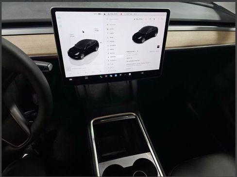 Used 2024 Tesla Model Y Long Range AWD/4WD image 15