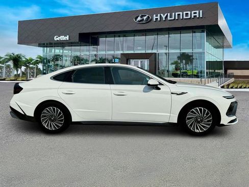 New 2025 Hyundai Sonata SEL image 9